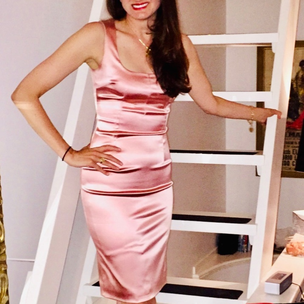 Dolce & Gabbana Hollywood-style stretchy satin pink mid calf corset dress.